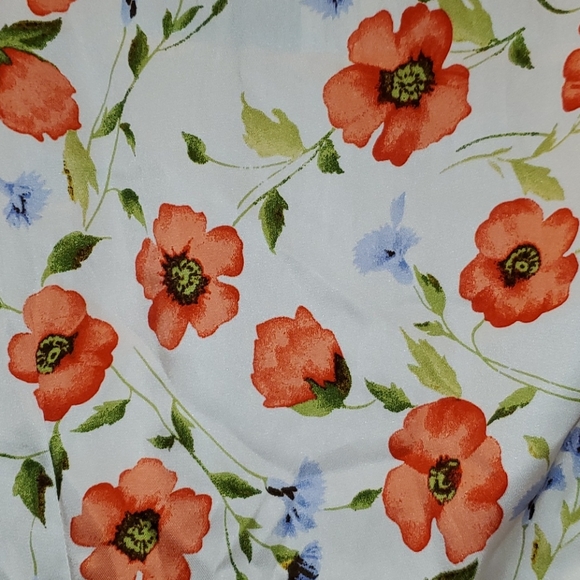 Blouse Top - Picture 3 of 5